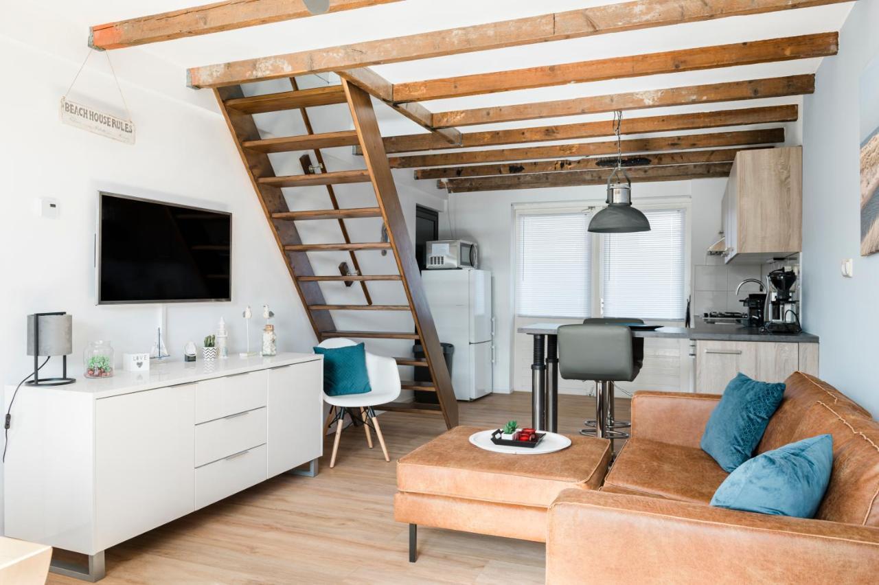 Strandhuis De Zeeparel Met Hottub Petten Bagian luar foto